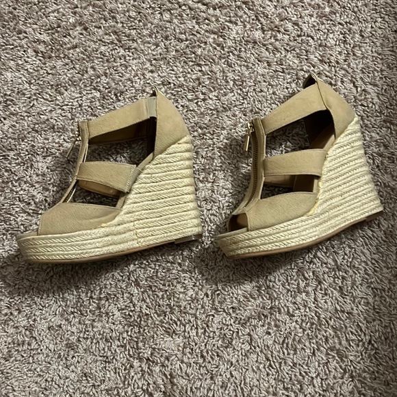 14th and union wedge sandals - Picture 1 of 4